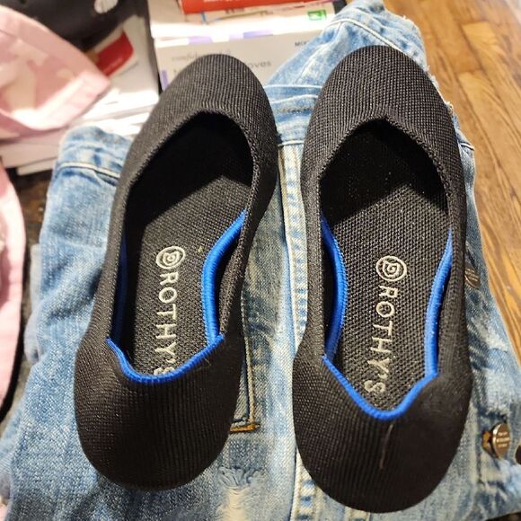 Rothy's Women's Black Flats Round Toe Size 8 - Picture 7 of 7